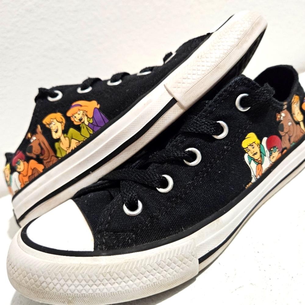 Scooby Doo Converse